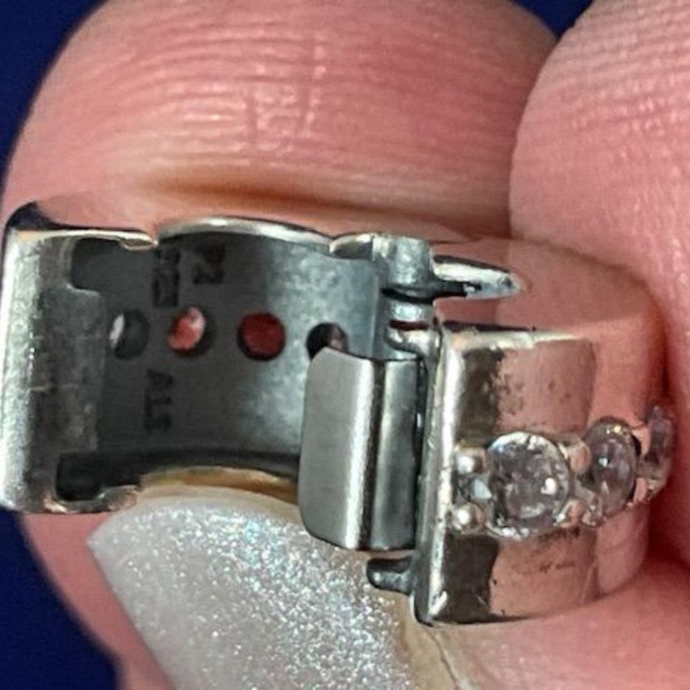 NWOT Pandora Sterling Silver Sparkling Row Clips Set of 2 791972CZ - Picture 3 of 5
